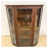 Antique curved glass display case 46.5' x 36' x