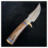 8.5? Damascus steel hunting knife