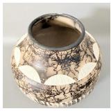 Vintage Signed Horse Hair Pottery Vase Dina >