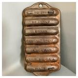 Vintage Cast Iron Griswold Miniature Corn Stick >