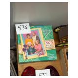 Vintage Golden Girls TV show puzzle / complete