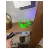 Antique uranium glass creamer / No C/C, glows