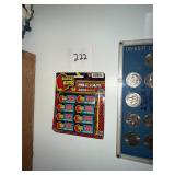 Vintage NOS unwrapped 8 boxes super bang caps