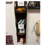 Vintage 1940s advertising shoes / No C/C