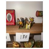 Lot of 6 antique lead figures