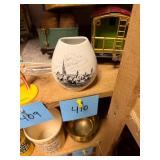 Vtg Kaiser Porcelain Cityscape Bud Vase
