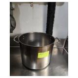 24 QT STAINLESS STEEL POT