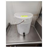 PLASTIC DRINK DISPENSER