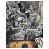 FLOOR LAMP