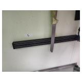 MAGNETIC KNIFE HOLDER 18' LONG
