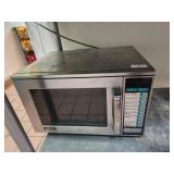 PANASONIC COMMERCIAL MICROWAVE OVEN