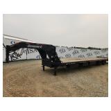 2463 2024 Diamond C Flatbed Goosene 2463 2024 Diamond C Flatbed Goosene