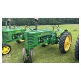 2152 John Deere H Tractor