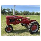 2260 Farmall B Tractor
