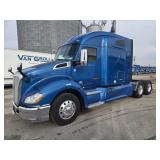 2239 2019 Kenworth T680 Sleeper Cab Semi img1