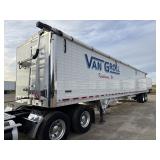 2250 2022 Wilson DWH-650 Hopper Bottom Trailer img1