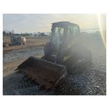 2579 2019 New Holland C245 Tracked Skid Steer img1