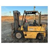 2592 Caterpillar VC60D Forklift img1