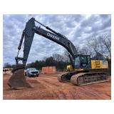 2196 2018 Deere 470G LC Excavator img1