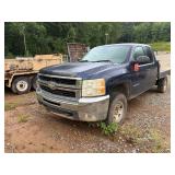 4508 2010 Chevrolet 2500 HD Flatbed Truck img1