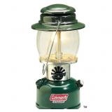 Coleman 700 Lumens Kerosene Lantern with Adjustabl