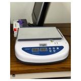 #10022 | Labnique MT-201-BX Digital Orbital Shaker | Suite 121 - Front Office Table