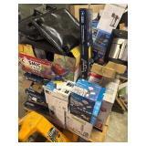 Lot of Salvage Home Goods