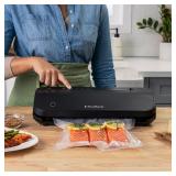 FoodSaver Vacuum Sealing System: Starter