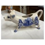 Blue and white Delft Vintage cow creamer with