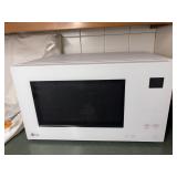 LG microwave