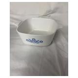 VTG Corning Ware Blue Corn Flower 22 oz Casserole