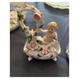Vtg Little Child Girl Birds Small N In Circle