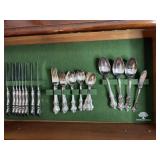 International Silver inland 44 pieces