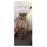 Large vase 24ï¿½ tall