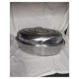 Large roasting pan w/lid