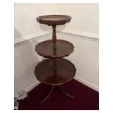 Antique pie crust table 3 tier