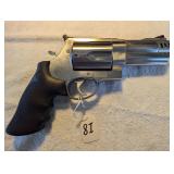 S & W "500" MAGNUM 4" Barrel Virtually New