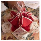Vintage Biscuit/Bun Holder Caddy Lace & Fabric