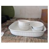 5 Pc. White Corning Ware Ramikens & Dish