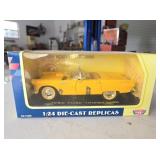 Collectors Edition Die-Cast 1956 Ford Thunderbird