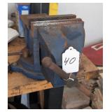 Bench Vise Large Swivel Base