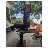 Burr King/Oregon Lawnmower Blade Sharpener w Stand