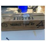 Truck Flare Kit Triangle