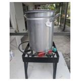 Turkey Fryer Appears to be complete