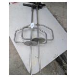 B & G Deep Root Feeder