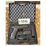 New! H&K VP40 .40 S&W and 2-13 round mags