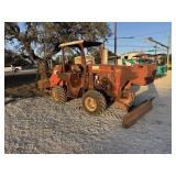 Ditch Witch M710 diesel trencher. Runs, drives,