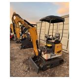 SDLE18P gas powered mini excavator. (new)