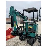 CFG Industrial H15R gas powered mini excavator
