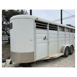 2019 Calico 4 horse slant, tack room, side escape